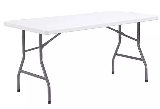 Table pliante en polypro 153 cm