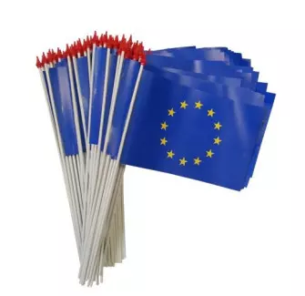 kit 100 petits drapeaux Europe à agiter à la main - 9.5 x 16 cm - matière indéchirable - Net Collectivités