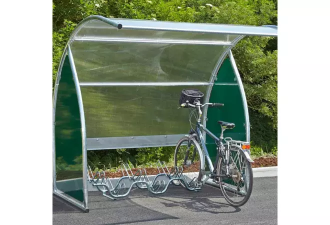 Abri modulable et aménageable avec des râteliers pour vélos