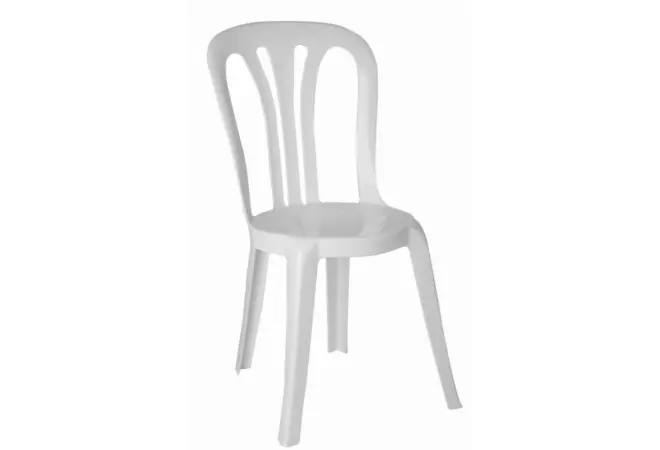 Chaise blanche en polypro