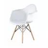 Très beau fauteuil blanc en polypro et bois de hêtre