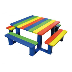 Table Pique Nique multicolore pour écoles